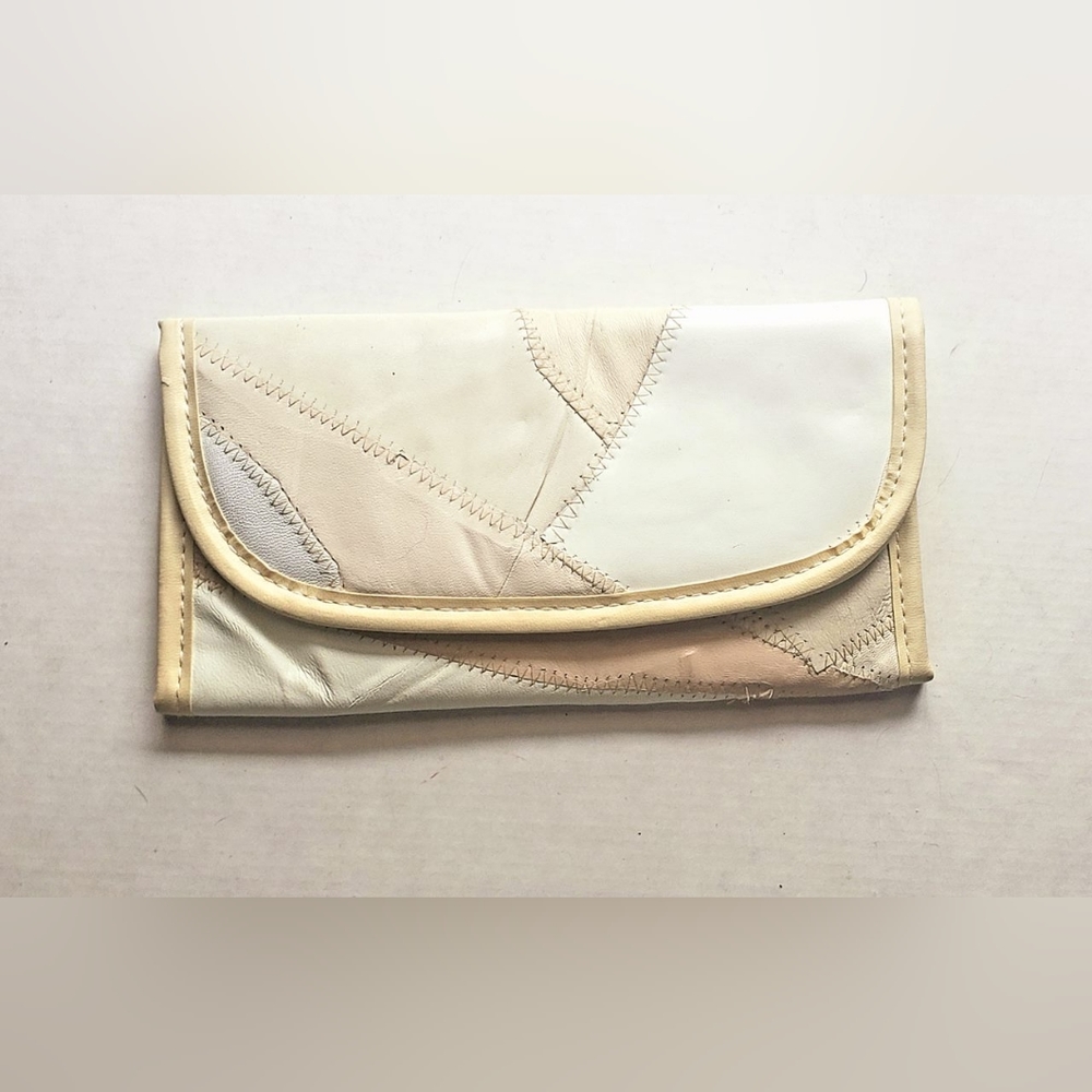 1980s Vintage Shades of cream patchwork leather wallet